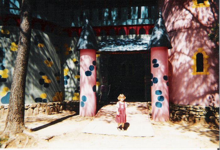 julie juin 2001 village des automates 001.jpg