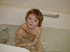julie au bain 5fev02 r.jpg